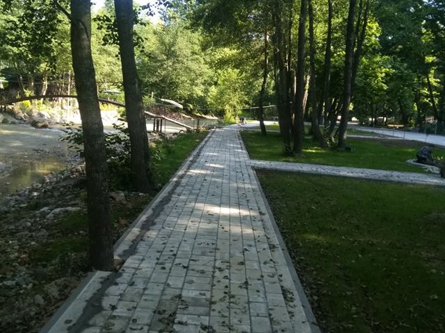 İnegöl Çit tarafından yapılan parke taşı ve bordür uygulaması - 7
